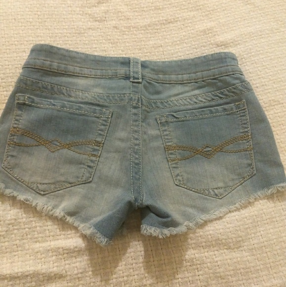 Mudd jean shorts - Picture 2 of 2